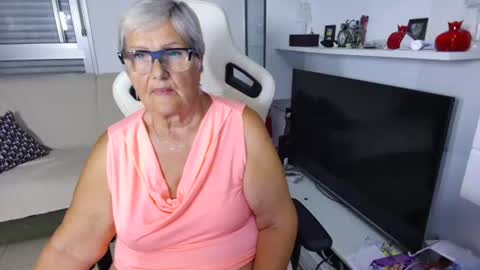 Selenna online show from June 2026 05:22:01 PM