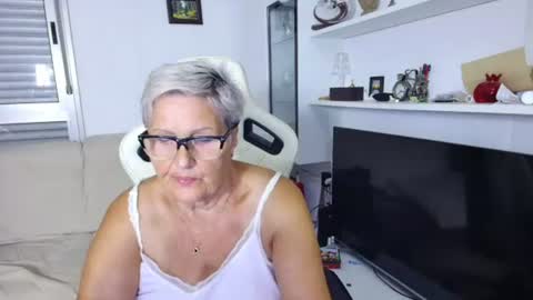 Selenna online show from July 2026 05:23:02 PM