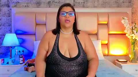 Snapshot of selennacooper chatting on July 2026 12:09:01 PM Selenna Cooper online show from July 2026 12:09:01 PM