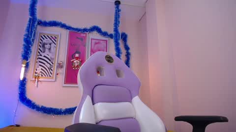 Snapshot of seleny_fitness chatting on December 2024 05:29:02 PM Mayte online show from December 2024 05:29:02 PM