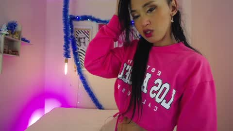 Snapshot of seleny_fitness chatting on January 2025 01:17:01 PM Mayte online show from January 2025 01:17:01 PM