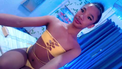 Snapshot of selfsuckercum69 chatting on January 2025 01:09:02 AM Jessy online show from January 2025 01:09:02 AM