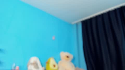 Mindy online show from December 2024 06:39:01 AM