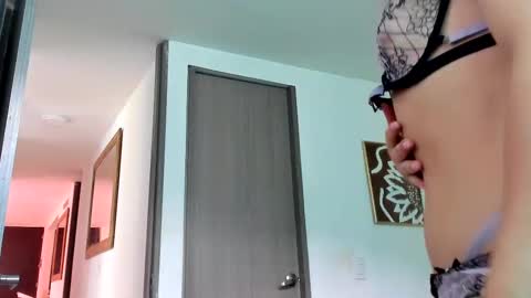 Selyn online show from October 2025 02:59:02 PM