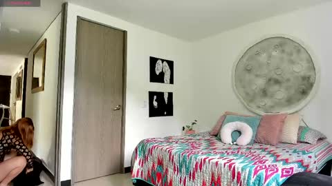 Selyn online show from April 2026 05:11:01 PM