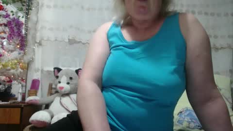 Lenna online show from December 2024 11:47:01 AM