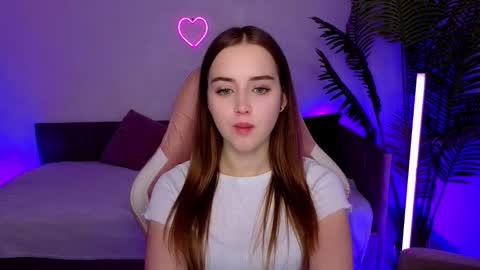 Emily  online show from February 2026 08:24:01 AM