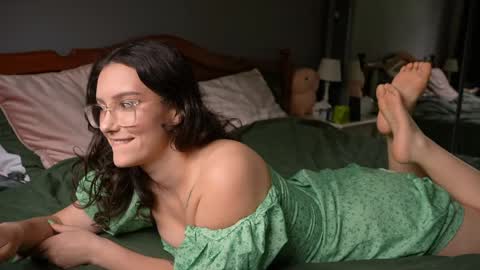 Snapshot of sensual_jassmine chatting on June 2026 02:06:02 PM Jasmine online show from June 2026 02:06:02 PM