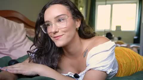 Snapshot of sensual_jassmine chatting on July 2026 04:42:02 PM Jasmine online show from July 2026 04:42:02 PM
