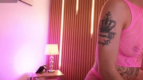 Snapshot of sensual_kim77 chatting on May 2026 01:05:01 PM Sensual Kim77 online show from May 2026 01:05:01 PM