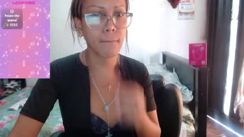 Snapshot of sensual_natalie chatting on June 2026 03:38:02 PM sensual_natalie online show from June 2026 03:38:02 PM