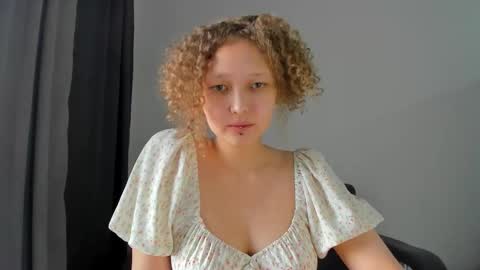 senya_sol online show from February 2026 08:51:01 AM