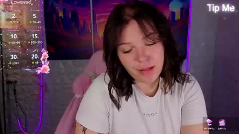 Lisa and Mona online show from July 2026 11:51:02 PM