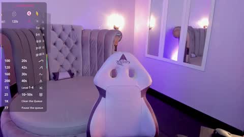 Snapshot of seren_bleck chatting on February 2025 07:48:02 AM Seren Follow me online show from February 2025 07:48:02 AM