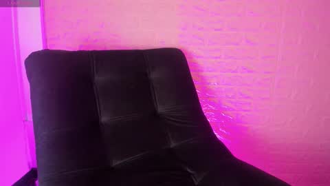 Serena  online show from February 2026 12:01:02 PM