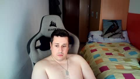 Pollos online show from April 2026 02:25:01 PM