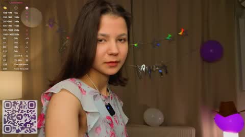 Snapshot of serinazele chatting on May 2026 06:31:02 PM Melissa online show from May 2026 06:31:02 PM