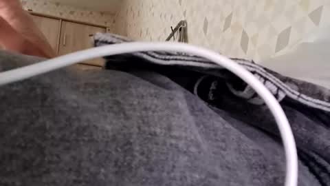 Snapshot of serpenttiin chatting on November 2025 02:01:01 PM serpenttiin online show from November 2025 02:01:01 PM