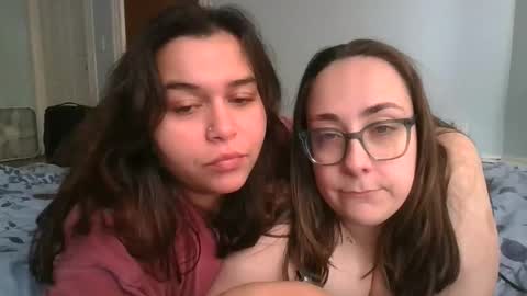 sesbianlex69 online show from November 2025 06:19:02 PM