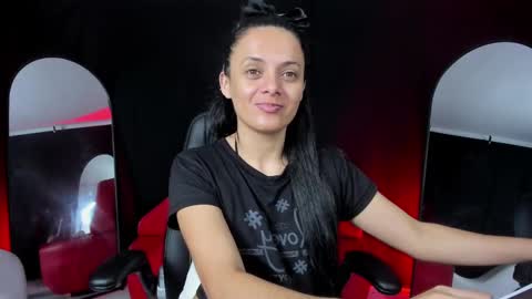 LUCERO online show from November 2025 03:39:01 AM