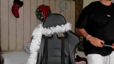 HEY IM SETH online show from December 2024 07:57:01 PM