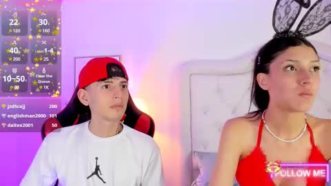 sett_and_gwen online show from December 2024 06:17:02 AM