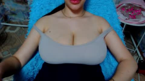 Snapshot of seu_cute chatting on September 2025 08:53:01 PM seu_cute online show from September 2025 08:53:01 PM