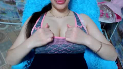 Snapshot of seu_cute chatting on October 2025 09:18:02 AM seu_cute online show from October 2025 09:18:02 AM