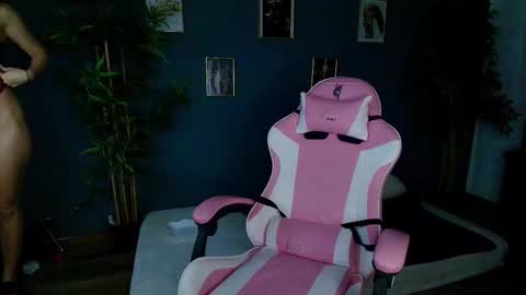 seven_sinsss online show from December 2025 05:12:02 AM