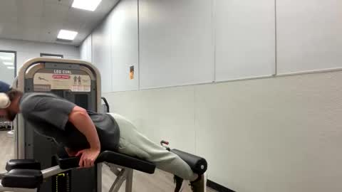 sex_5lave online show from April 2026 07:00:02 AM