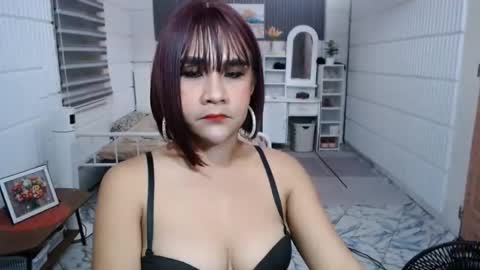 Snapshot of sexcum_trendingts_now chatting on September 2025 02:44:01 AM MS Anna online show from September 2025 02:44:01 AM