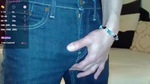 Alex online show from December 2024 02:08:02 AM