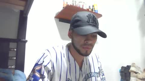 sexiboi_ online show from April 2026 02:56:01 AM