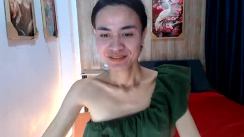 lara online show from July 2026 04:33:01 PM