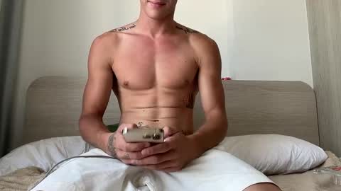 Snapshot of sexninjaboy_ chatting on April 2026 07:45:01 AM Jace online show from April 2026 07:45:01 AM