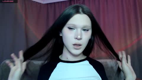 Nextdoor Princess online show from February 2025 03:31:02 AM