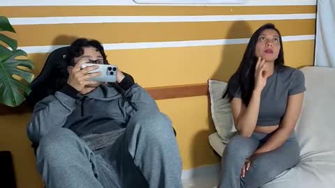 KhidaMilo online show from January 2026 04:39:01 AM