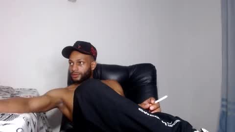 Snapshot of sexseason777 chatting on May 2026 10:48:01 PM STIIV G online show from May 2026 10:48:01 PM