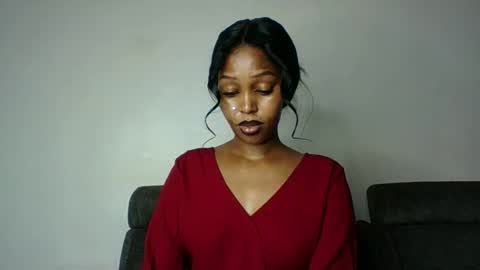 Snapshot of sexttiana_ebony chatting on October 2025 08:28:01 AM sexttiana_ebony online show from October 2025 08:28:01 AM