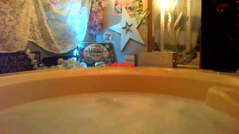 Leeah CloudZzz online show from July 2026 04:09:01 AM
