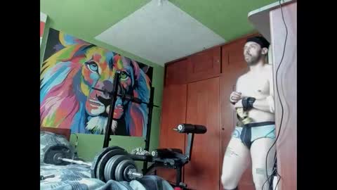 Snapshot of sexxmann77 chatting on September 2025 06:52:01 PM sexmann77 online show from September 2025 06:52:01 PM