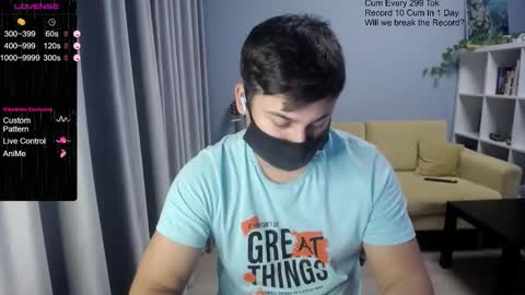 Tommy online show from November 2025 07:49:02 PM