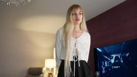 Hannah Monica Annie Andrea Eva Lina online show from October 2025 09:29:01 AM