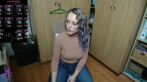 Snapshot of sexxxycrystali chatting on September 2025 09:20:01 AM sexxxycrystali online show from September 2025 09:20:01 AM