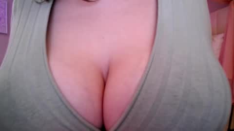 Snapshot of sexxxyprincess chatting on March 2026 05:19:01 AM Princess online show from March 2026 05:19:01 AM