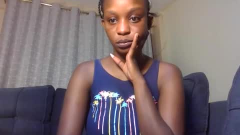 Snapshot of sexxy_divva chatting on June 2026 10:49:02 PM sexxy_divva online show from June 2026 10:49:02 PM