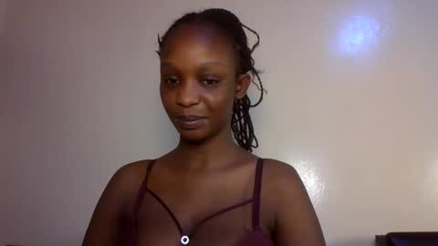 Snapshot of sexxy_divva chatting on June 2026 02:16:01 PM sexxy_divva online show from June 2026 02:16:01 PM