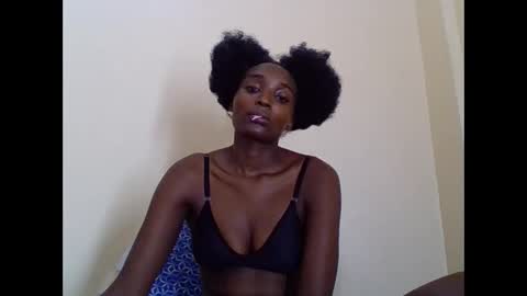 sexxy_liney online show from February 2025 10:29:02 PM