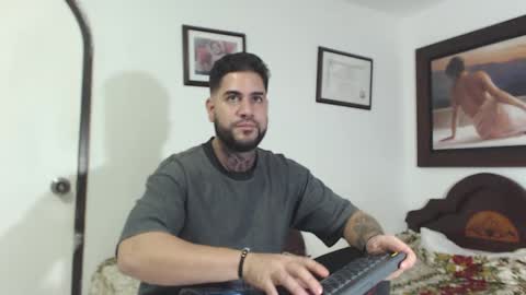 sexxy man online show from December 2024 06:02:02 AM