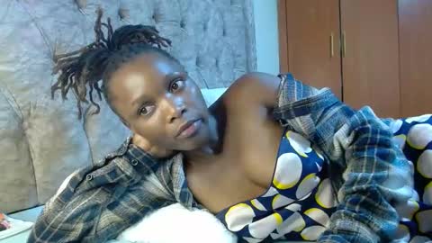 Snapshot of sexxy_santa chatting on December 2024 06:49:02 PM Santa online show from December 2024 06:49:02 PM